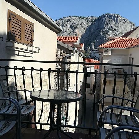 Apartman Brzovic Omiš Esterno foto